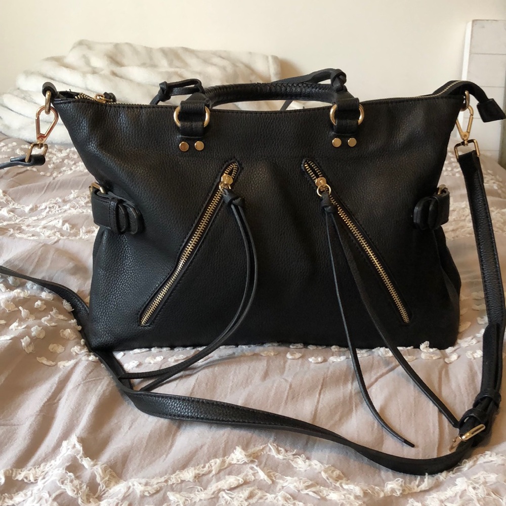 Windsor black purse!